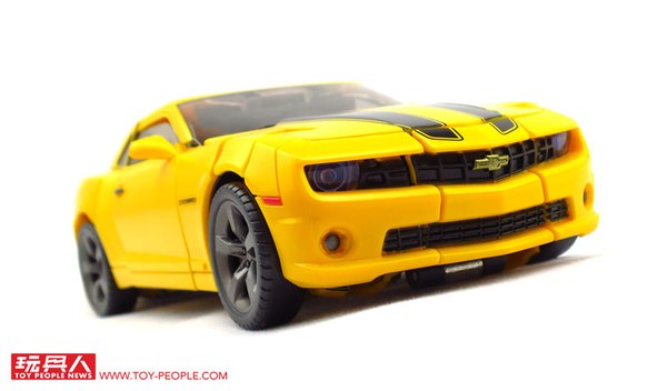 Movie Masterpiece Bumblebee MPM 3 Extensive Photo Gallery 10 (10 of 59)